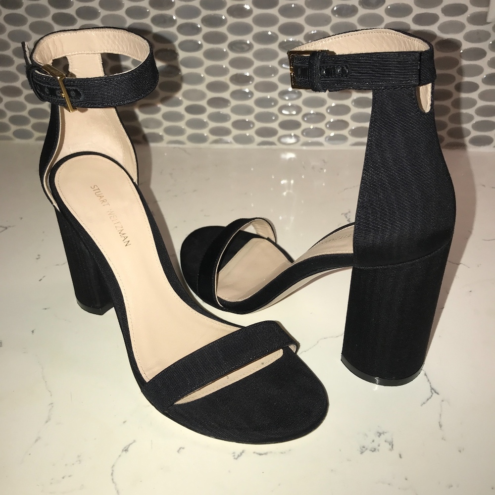 Stuart Weitzman  Black Nearlynude sandal size 6